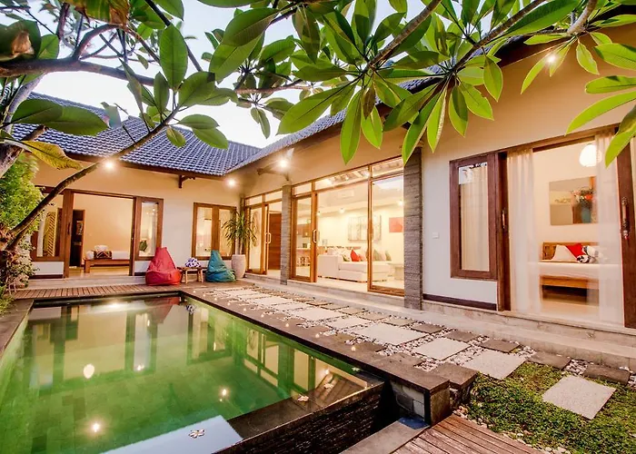 Seminyak Happy Villa *