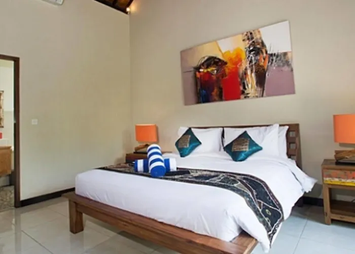Seminyak Happy Villa *